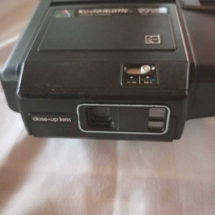 Vintage Kodamatic 970L instant camera