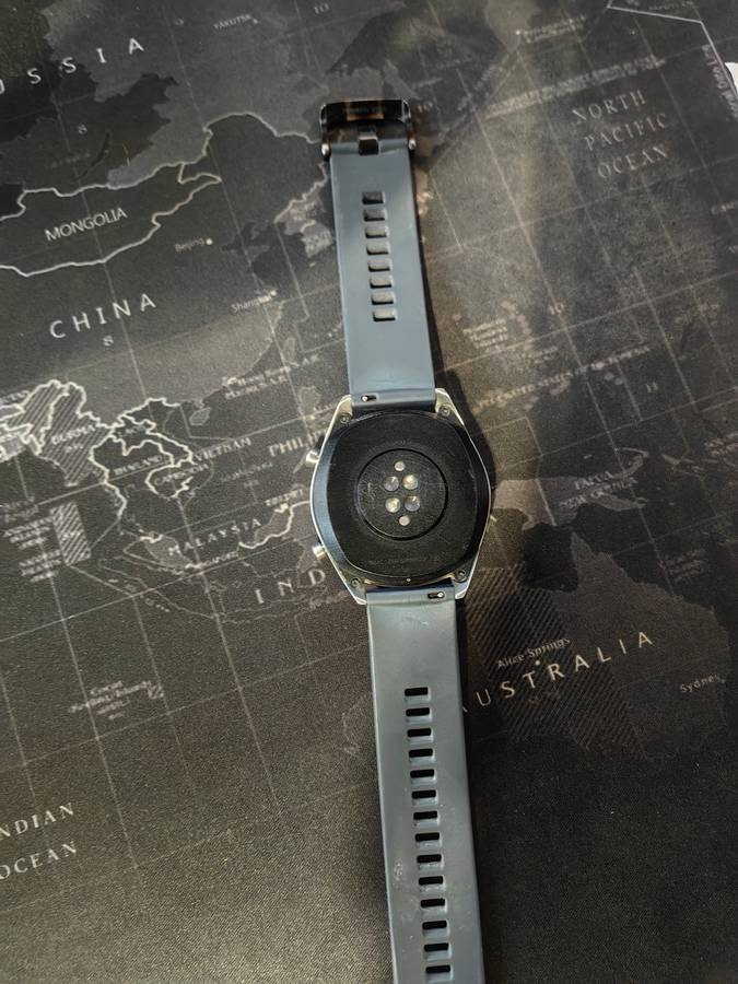 Huawei Watch GT (Read description)