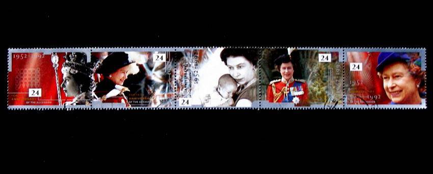 GREAT BRITAIN Set - QEII 40th Anniv. of Accession 1992