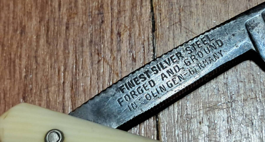 Rare Gotta cut throat