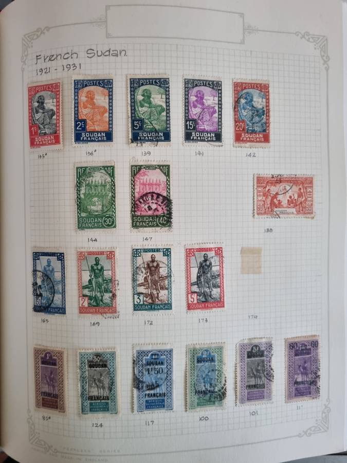 NEW AGE STAMP ALBUM SPRINGBACK WITH FRENCH COLONIES MINT/USED. AS PER IMAGES. NB: PLEASE READ BELOW!