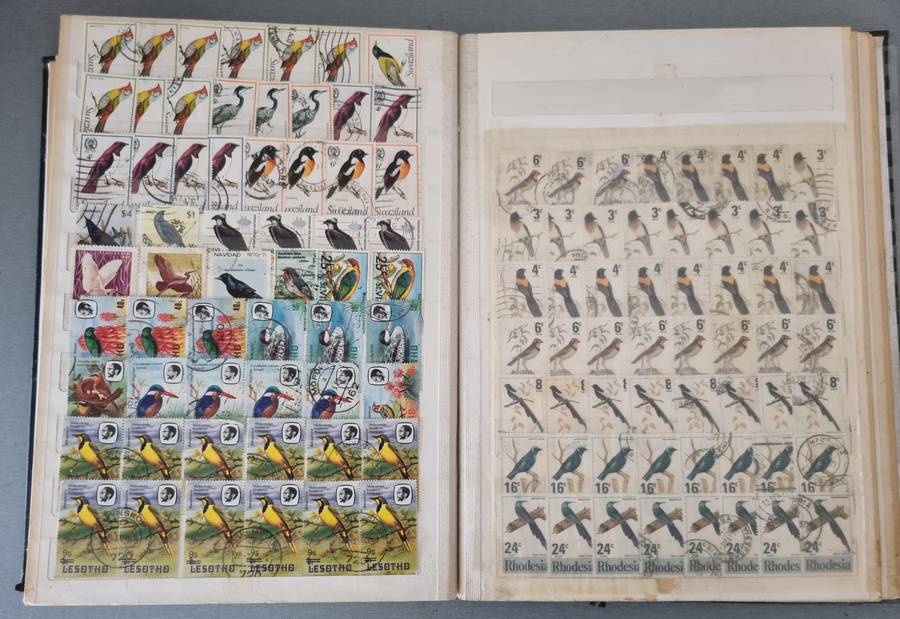 OLD ALBUM (NOT IN GREAT NICK) WITH MANY USED BIRDS, SOME BUTTERFLY, SINGLES ETC. NB: PLS READ BELOW