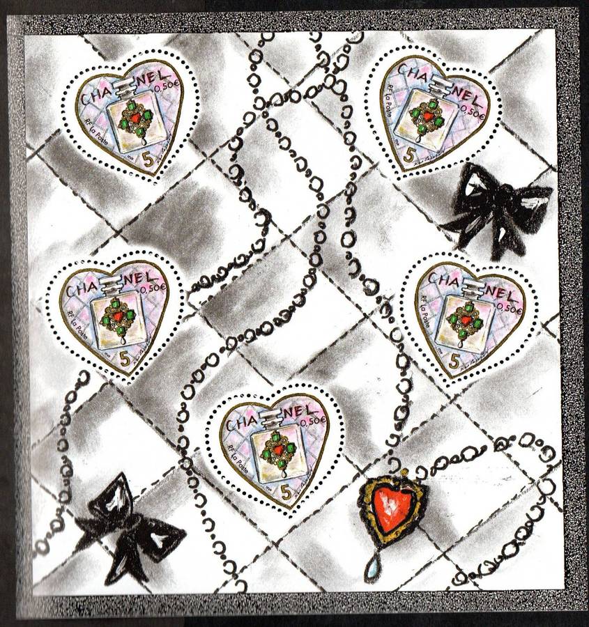 France 2004 St Valentines Day (Chanel No 5) umm sheet of (x5)  SG3943  CV GBP 9.
