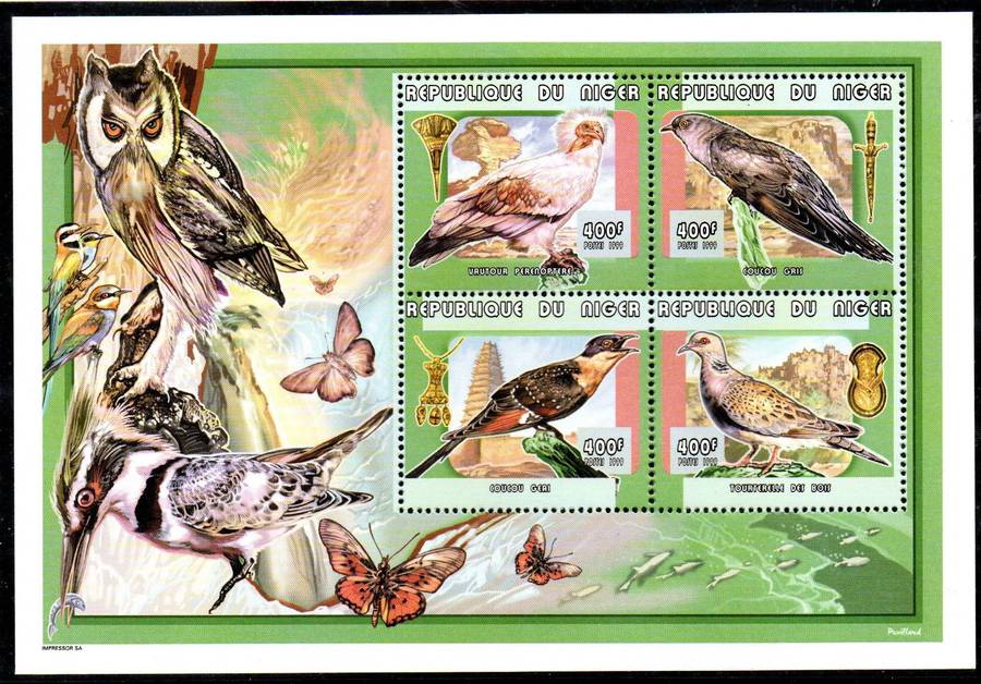 Niger 1999 birds and handicrafts umm setenant sheet of (x4)  as per scans  lovely thematic item.