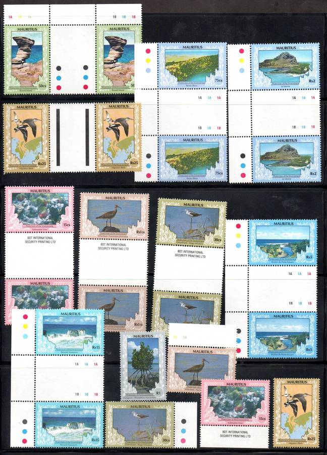Mauritius 1989 Protection of the environment lot of umm singles, gutter/control blks etc  good cv