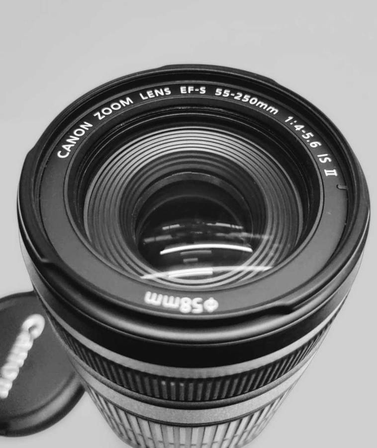 Canon EF-S 55-250mm IS 1.4-5.6 II