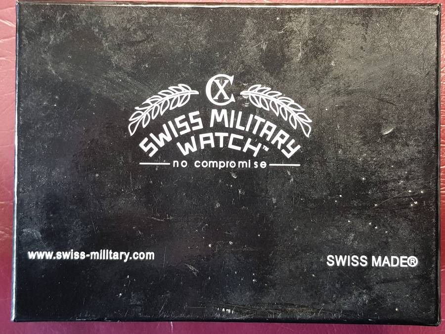 Swiss Military Quartz With New Battery In Original Box With Certificate In Excellent Condition