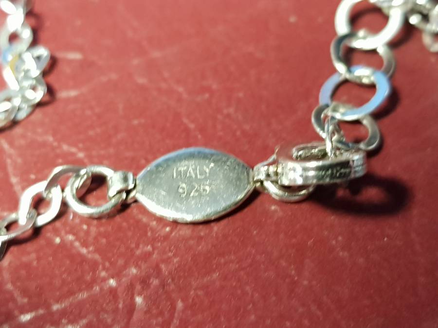 Lovely Genuine Solid Sterling Silver Bassano Necklace With Pendant in Excellent Condition - [5,9 g]