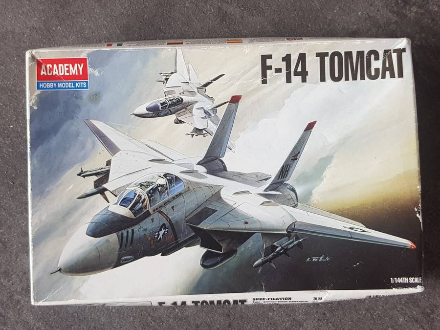 Academy Hobby Model Kit - Unopened [Scale 1:144] - F1004 - 4434