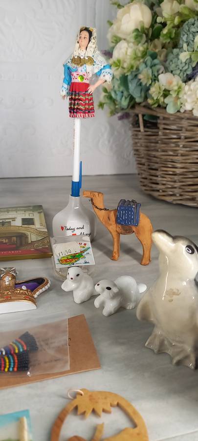 Large Lot of Trinket / Collectibles