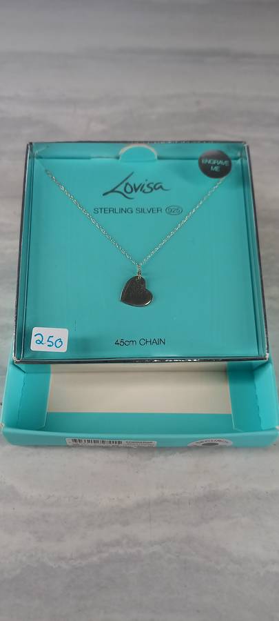 925 silver chain and heart shaped charm