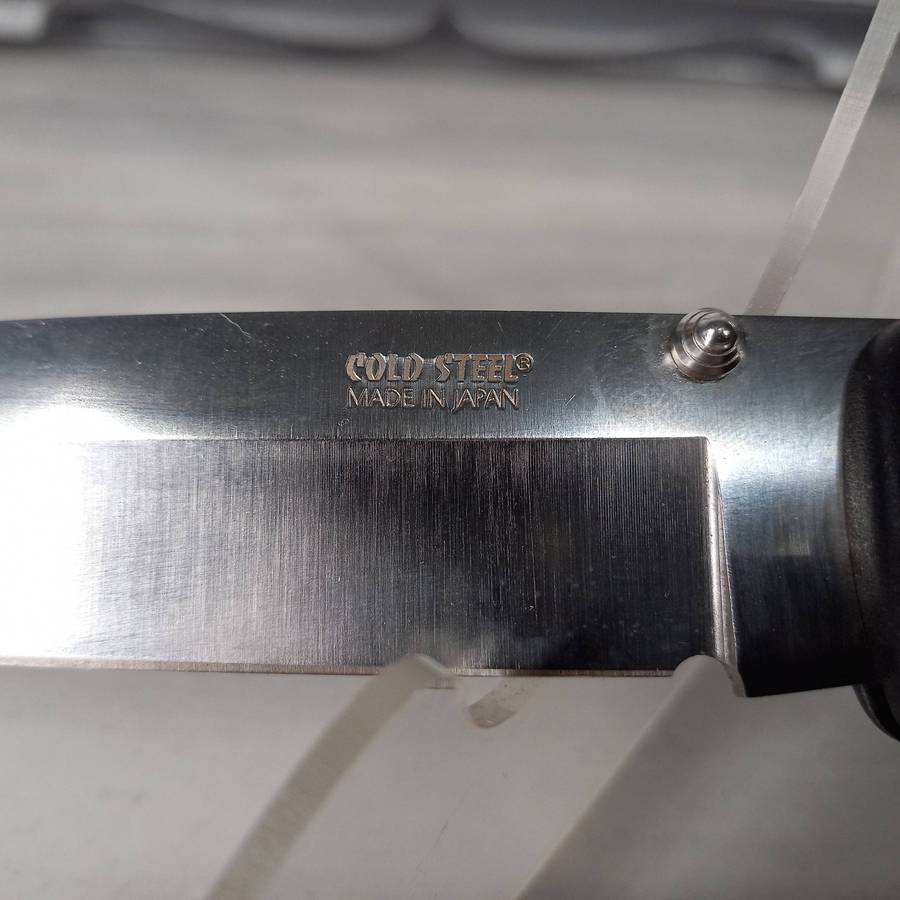 Cold Steel Voyager XL