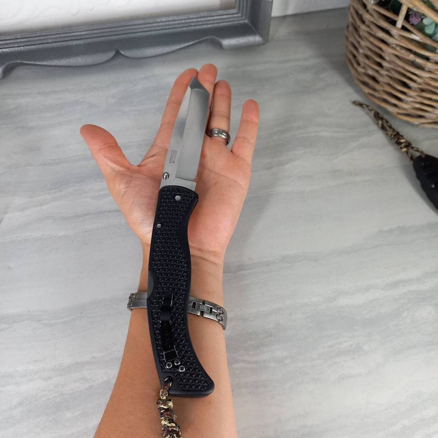 Cold Steel Voyager XL