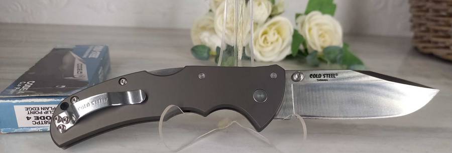 Cold steel Code 4 Folding knife