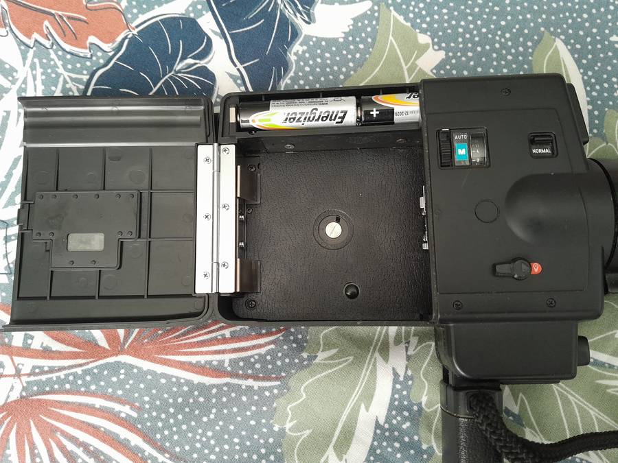 Minolta X L 401 Super 8 Movie Camera