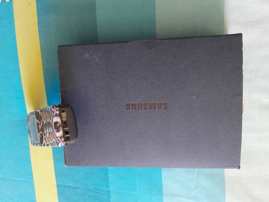 Samsung SGH 480 bundle