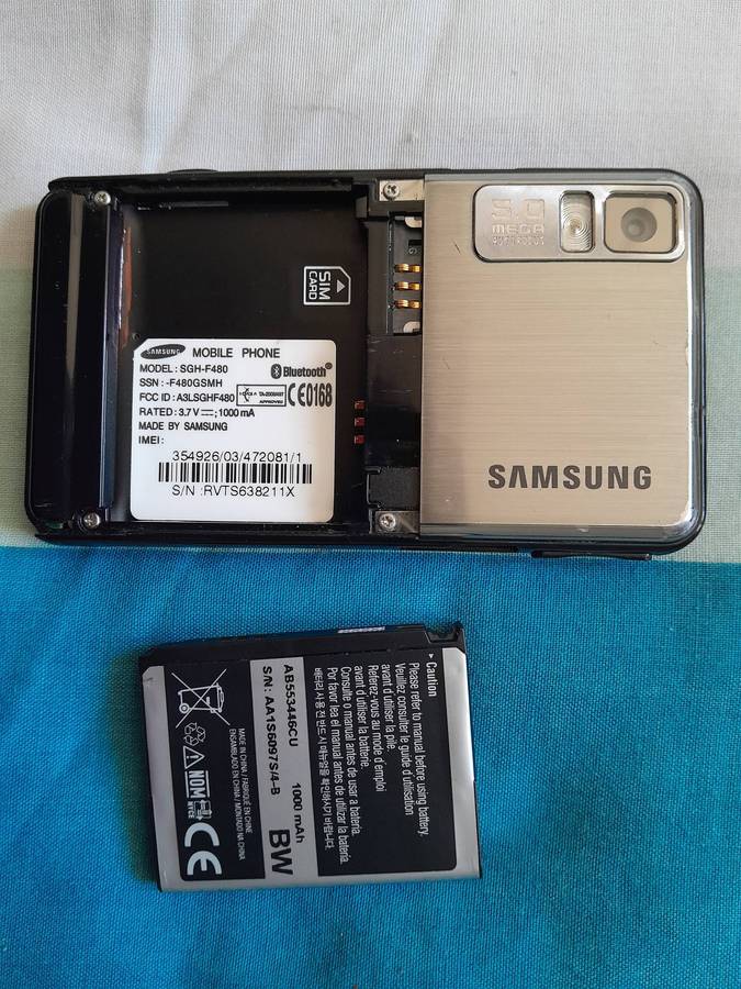 Samsung SGH 480 bundle