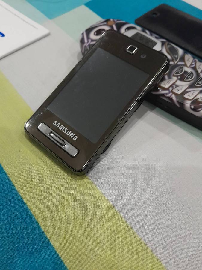 Samsung SGH 480 bundle