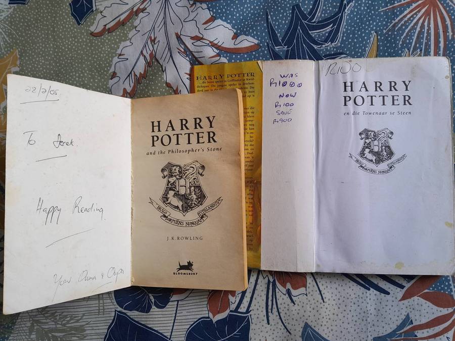 Harry Potter Philophers stone + Harry Potter die Towenaar se Steen