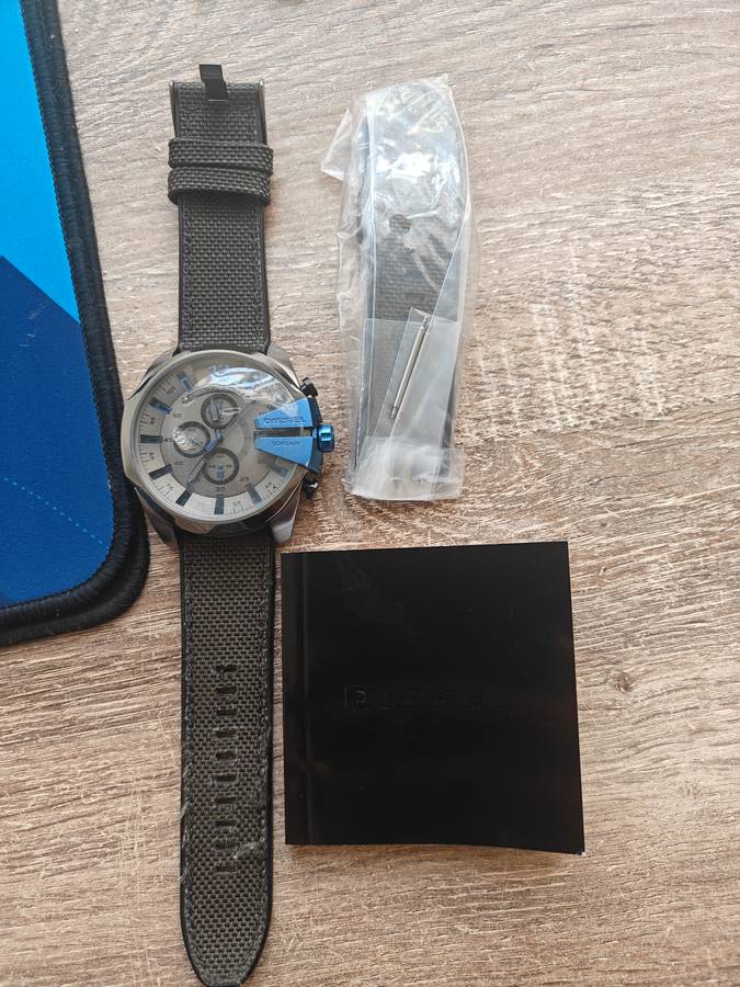 Diesel Dz-4500 watch secondhand