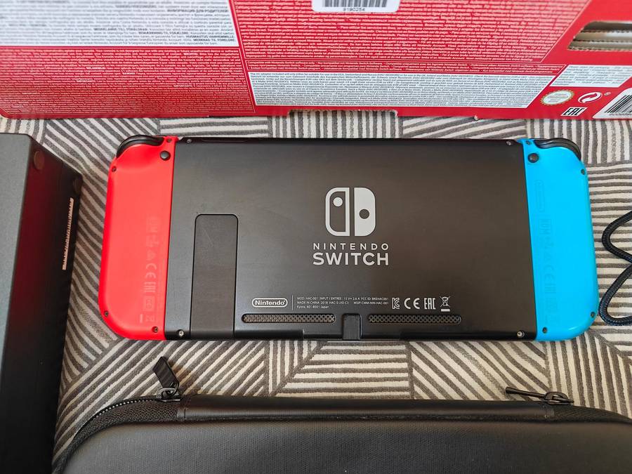 Nintendo Switch 1 console Secondhand