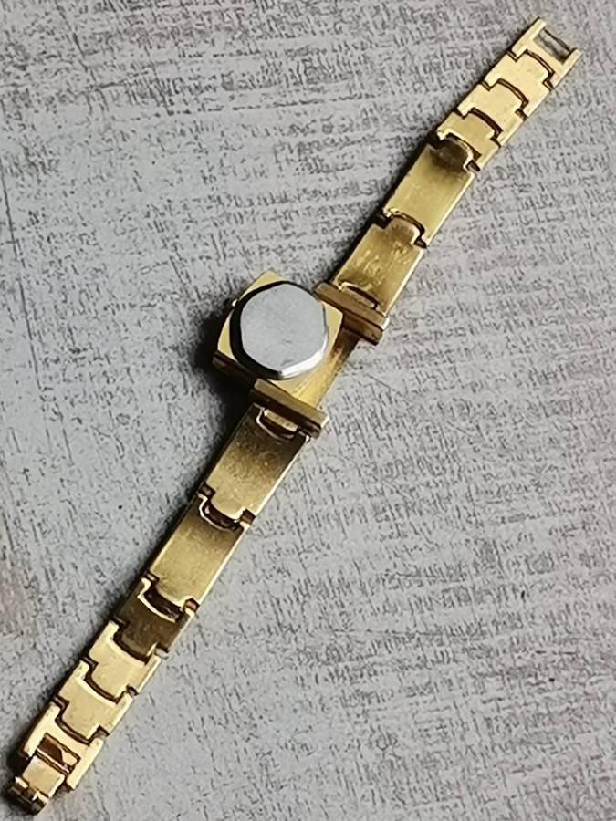 LADIES ANNETTE SLIDING WATCH IN EXCELLENT WORKING CONDITION