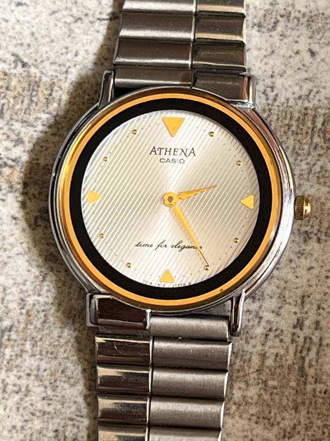 STUNNING CASIO ATHENA LADIES WATCH IN EXCELLENT WORKING CONDITION