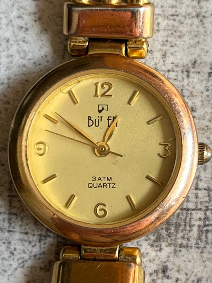 LADIES STUNNING BUREN GOLD PLATED WATCH IN EXCELLENT WORKING CONDITION