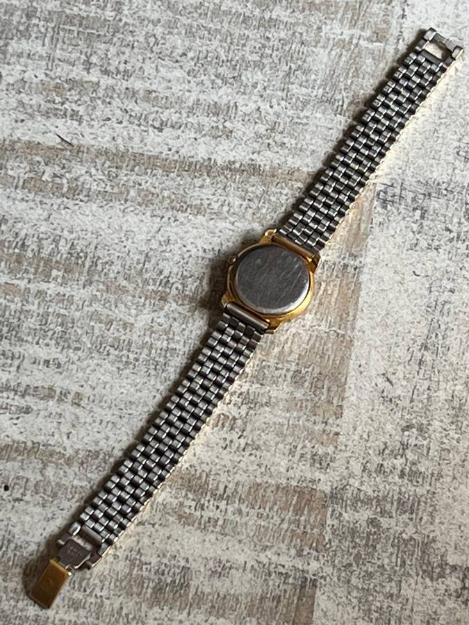 LADIES PIERRE CARDIN GOLD PLATED WATCH IN EXCELLENT WORKING CONDITION