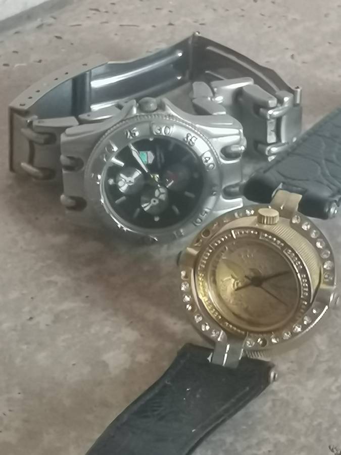 STUNNING LADIES WATCH SET BOTH IN EXCELLENT WORKING CONDITION - BIDDING FOR BOTH