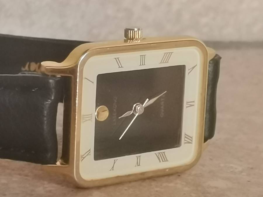 STUNNING LASEIKONO LADIES WATCH IN EXCELLENT WORKING CONDITION