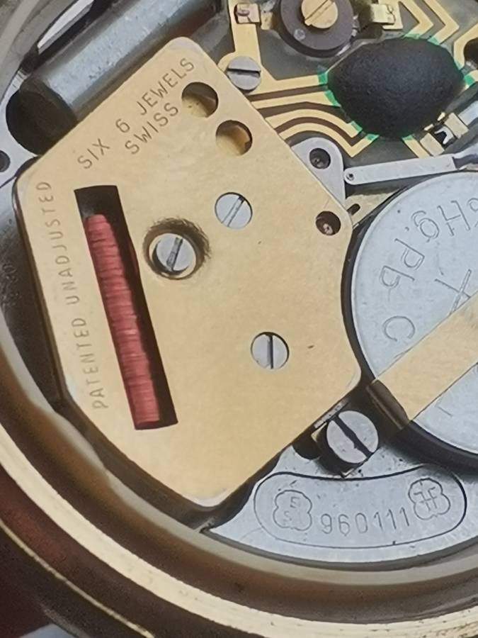 MENS ROTARY AVENGER VINTAGE WATCH - UNTESTED SELLING FOR SERVICE OR REPAIR