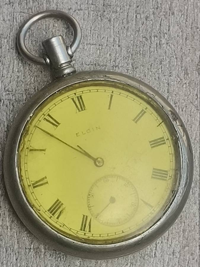 VINTAGE ELGIN POCKET WATCH - WORKS BUT NO CROWN