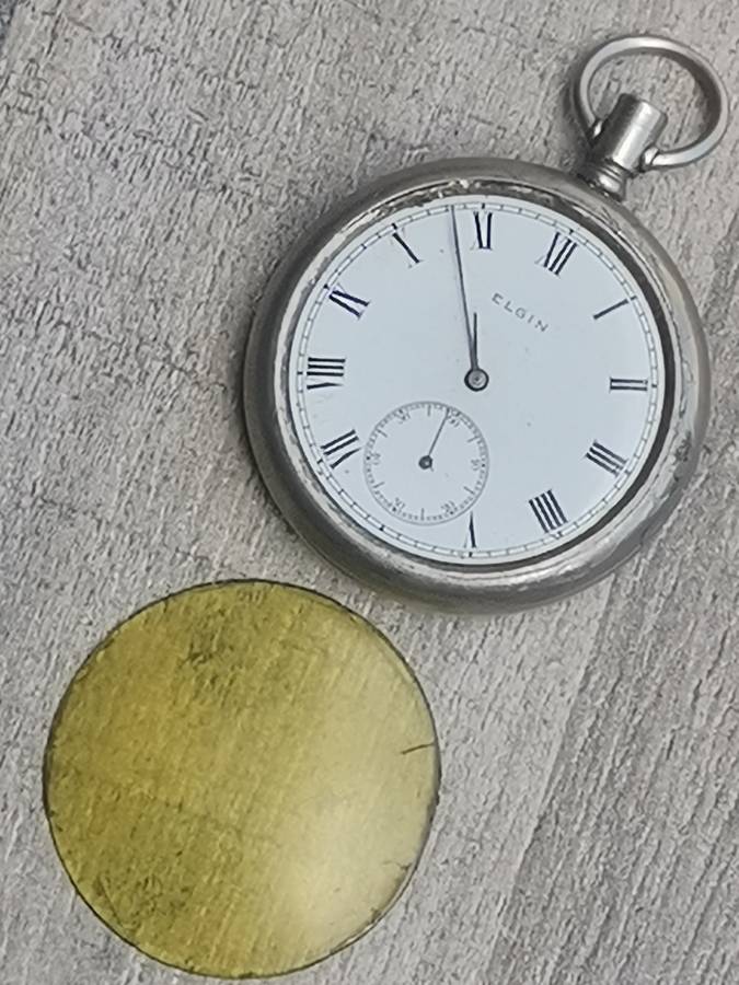 VINTAGE ELGIN POCKET WATCH - WORKS BUT NO CROWN