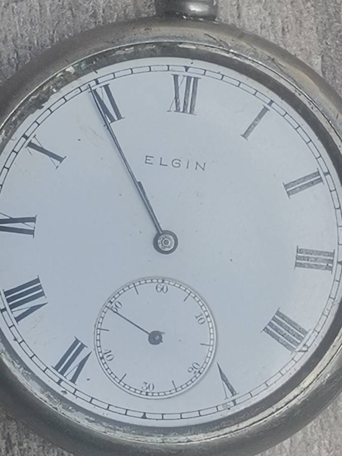 VINTAGE ELGIN POCKET WATCH - WORKS BUT NO CROWN