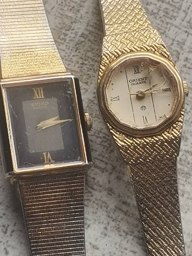 LADIES SEIKO AND ORIENT WATCH SET BOTH IN EXCELLENT WORKING CONDITION - BIDDING FOR BOTH