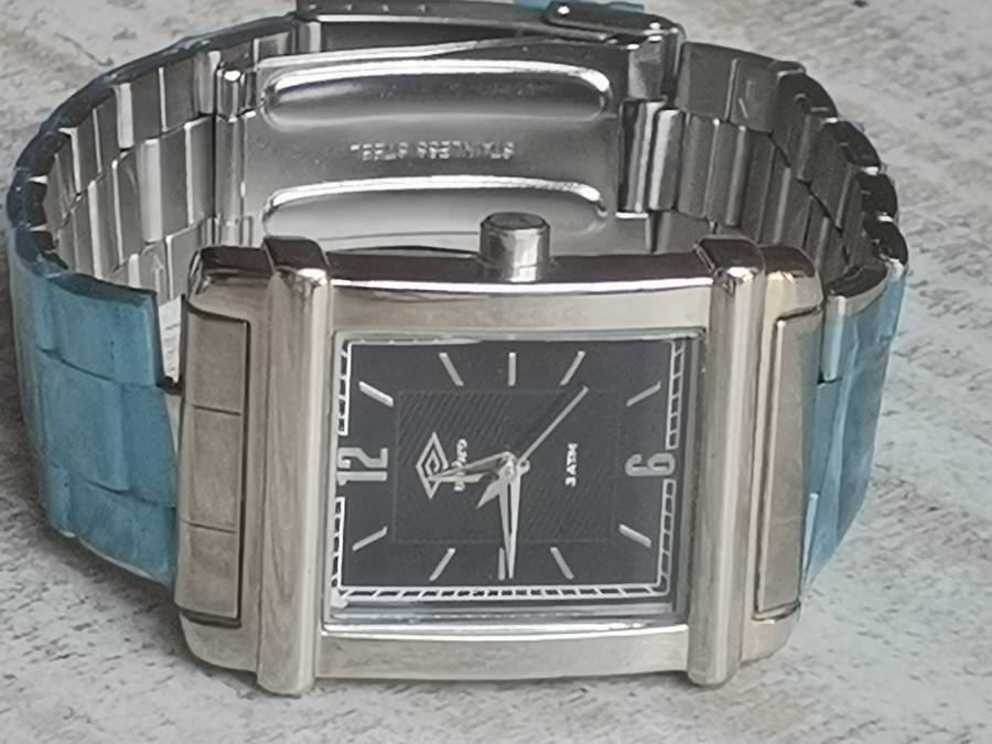 MENS UMBRO WATCH IN EXCELLENT WORKING CONDITION