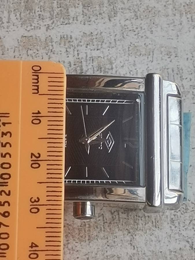 MENS UMBRO WATCH IN EXCELLENT WORKING CONDITION