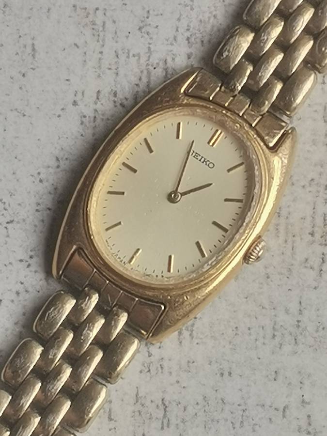 STUNNING LADIES SEIKO GOLD PLATED WATCH IN EXCELLENT WORKING CONDITION