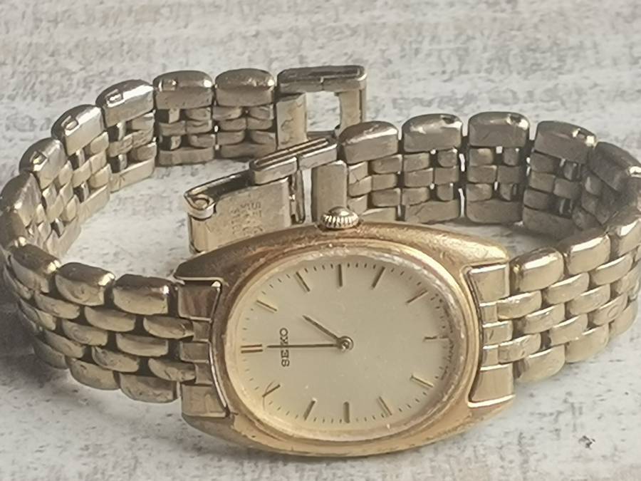 STUNNING LADIES SEIKO GOLD PLATED WATCH IN EXCELLENT WORKING CONDITION