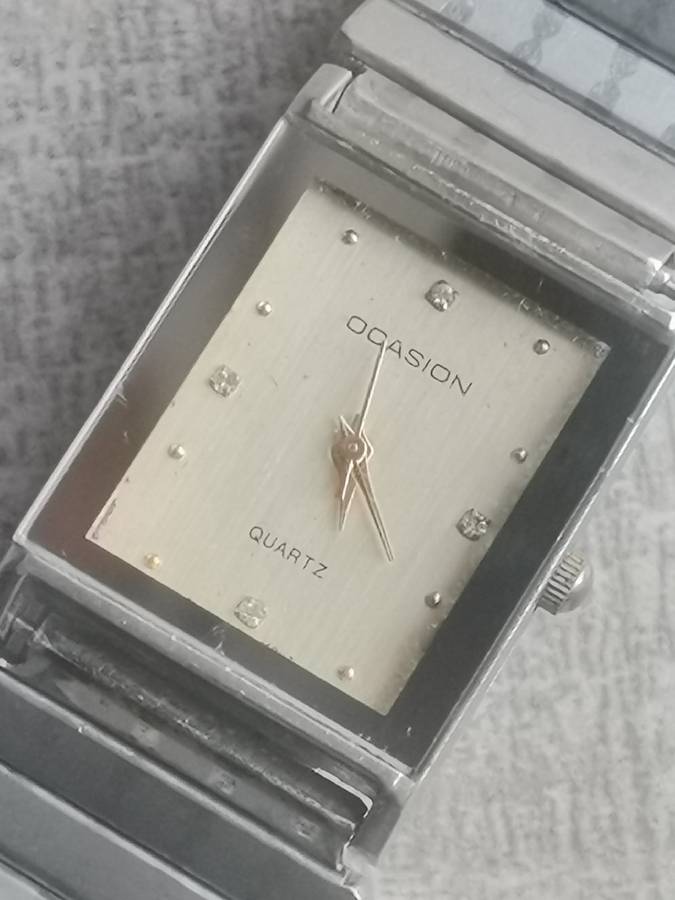 VINTAGE MENS OCCASION WATCH IN EXCELLENT WORKING CONDITION