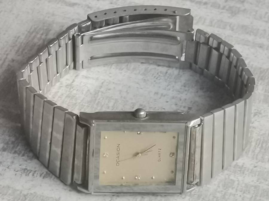 VINTAGE MENS OCCASION WATCH IN EXCELLENT WORKING CONDITION