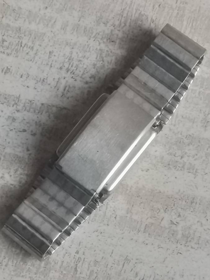 VINTAGE MENS OCCASION WATCH IN EXCELLENT WORKING CONDITION