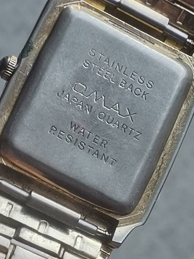 VINTAGE OMAX MENS WATCH IN EXCELLENT WORKING CONDITION