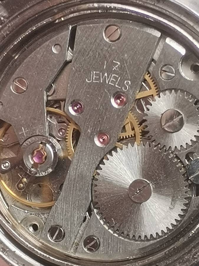 MENS VINTAGE ACITIZENO 17 JEWELS WATCH IN GOOD WORKING CONDITION