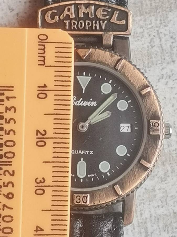 MENS VINTAGE EDWIN CAMEL WATCH IN EXCELLENT WORKING CONDITION