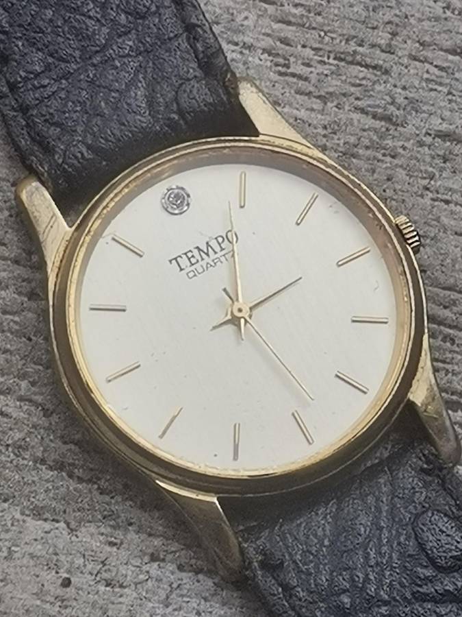 MENS TEMPO WATCH IN EXCELLENT WORKING CONDITION
