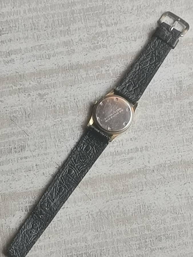 MENS TEMPO WATCH IN EXCELLENT WORKING CONDITION