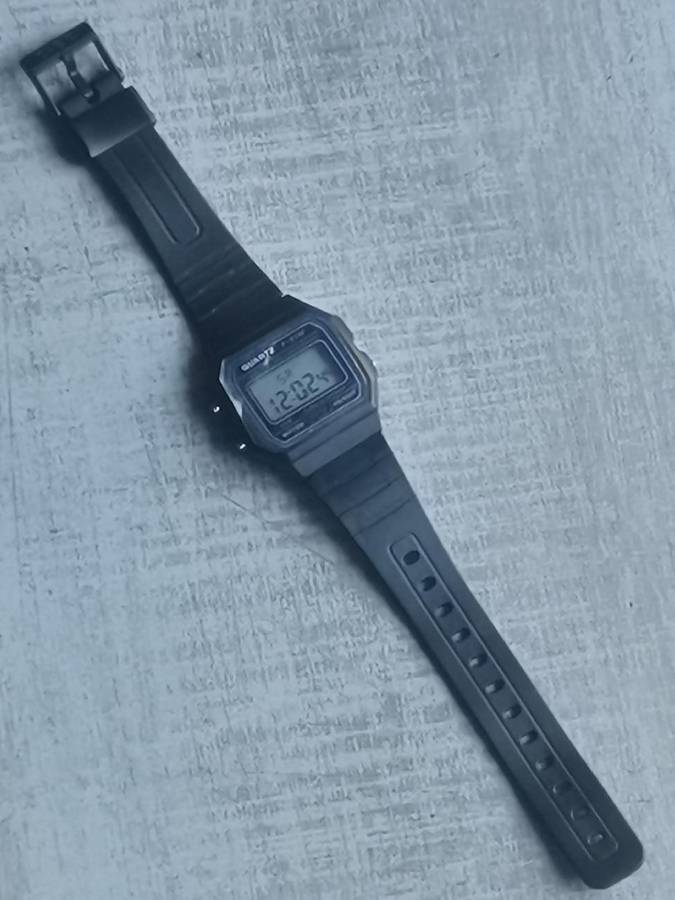 MENS CASIO F-91W DIGITAL ALARM CHRONOGRAPH WATCH IN EXCELLENT WORKING CONDITION - AS NEW