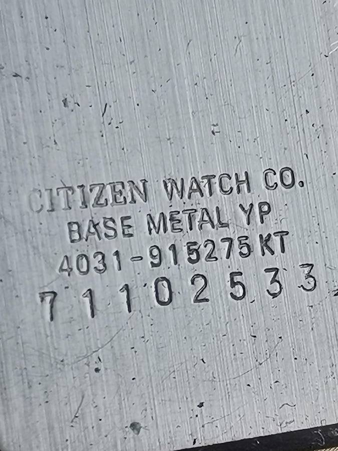 LADIES CITIZEN WATCH WITH EXTRA STRAP IN EXCELLENT WORKING CONDITION